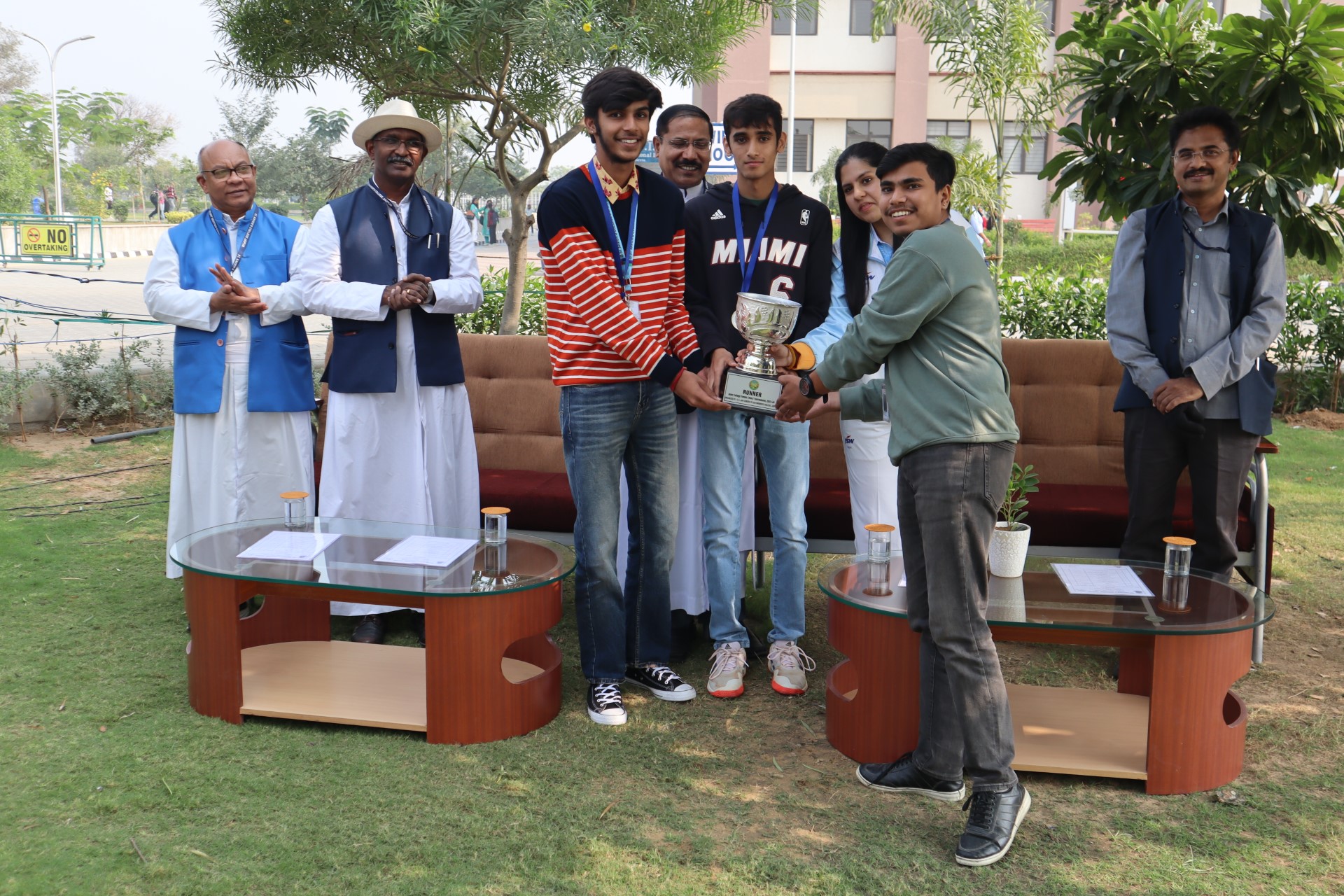 Boys' Lawn Tennis Team Won Silver Medal in InterCollege Lawn Tennis